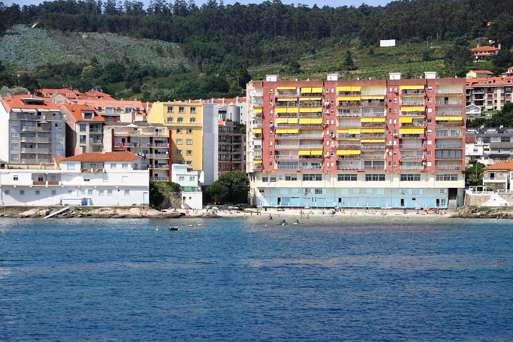 Hotel El Puente Sanxenxo Exterior photo